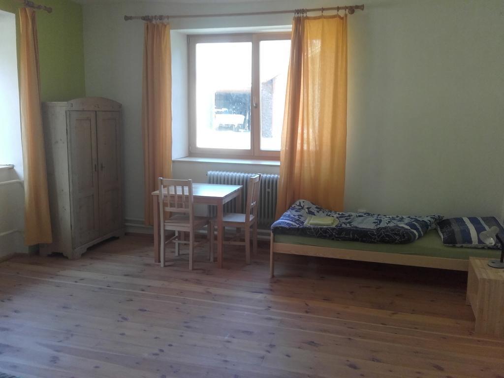 Villa Kypruv Mlyn à Knínice Extérieur photo